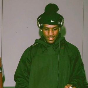 Meet your Posher, Josh